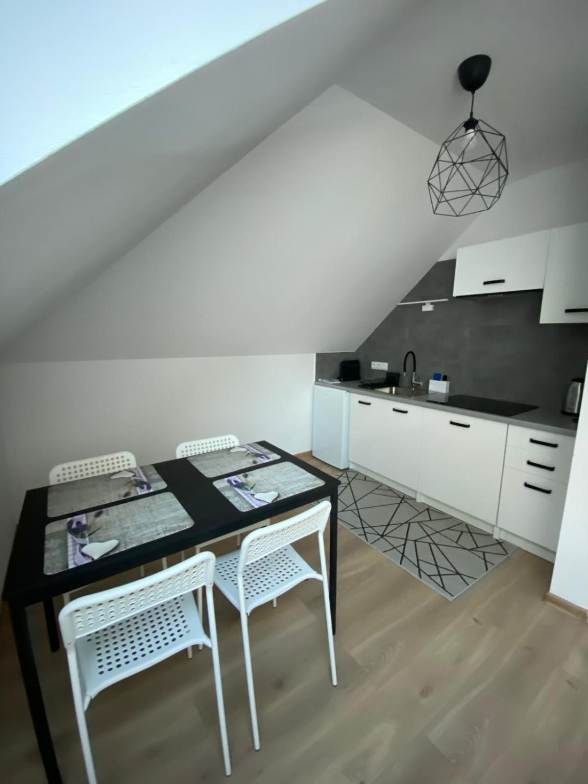 Apartamenty Lawenda Cracóvia Exterior foto